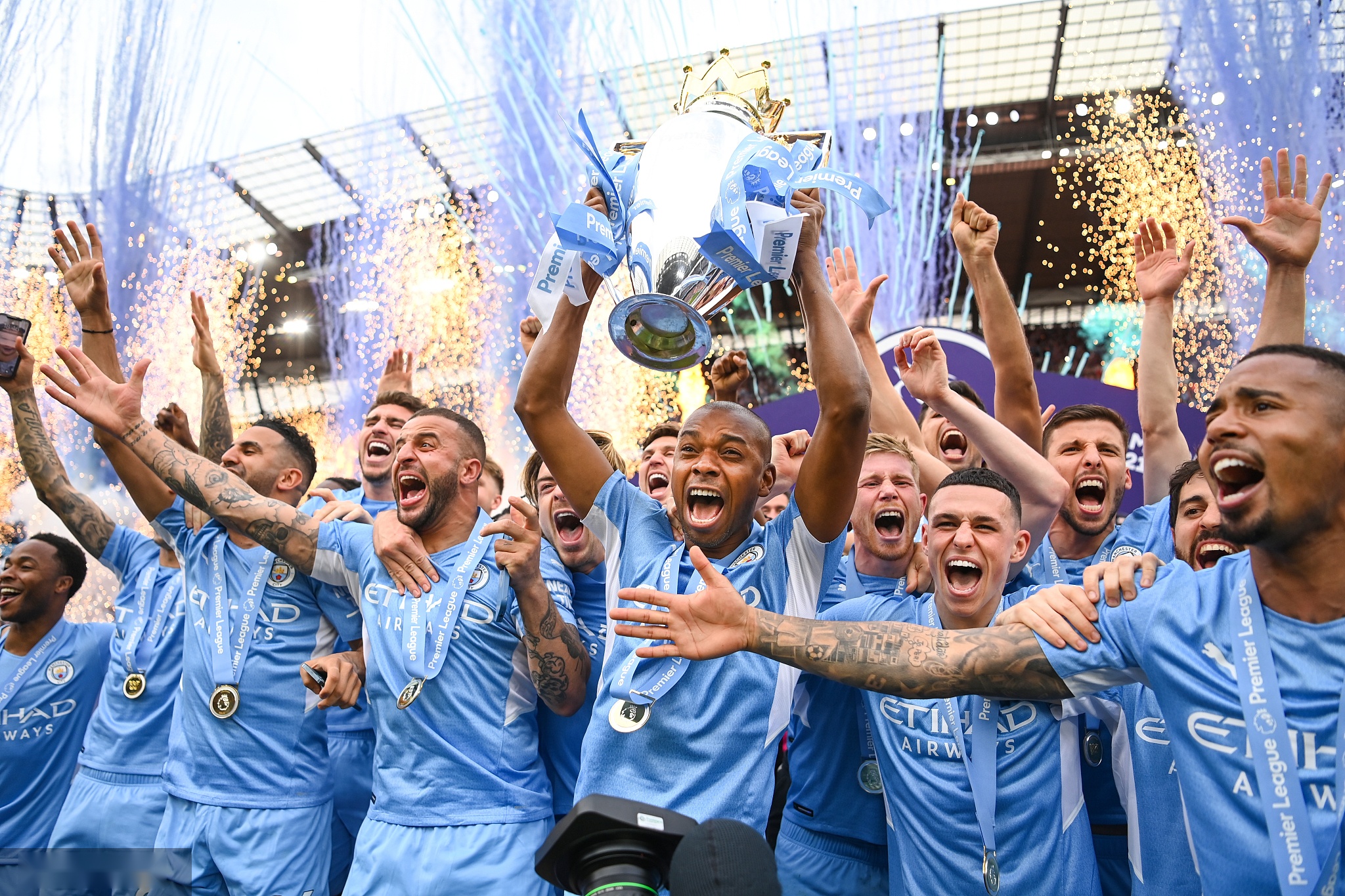 比如在英超 比如在英超